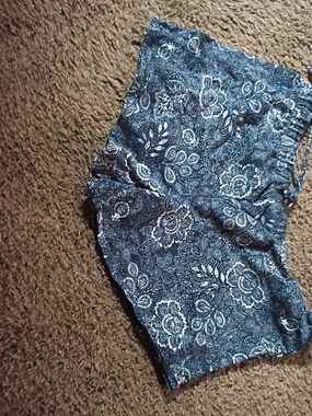 Lucky Brand Navy Blue Floral Print Athletic Shorts